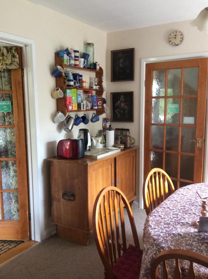 Avebury Life Bed and Breakfast Εξωτερικό φωτογραφία