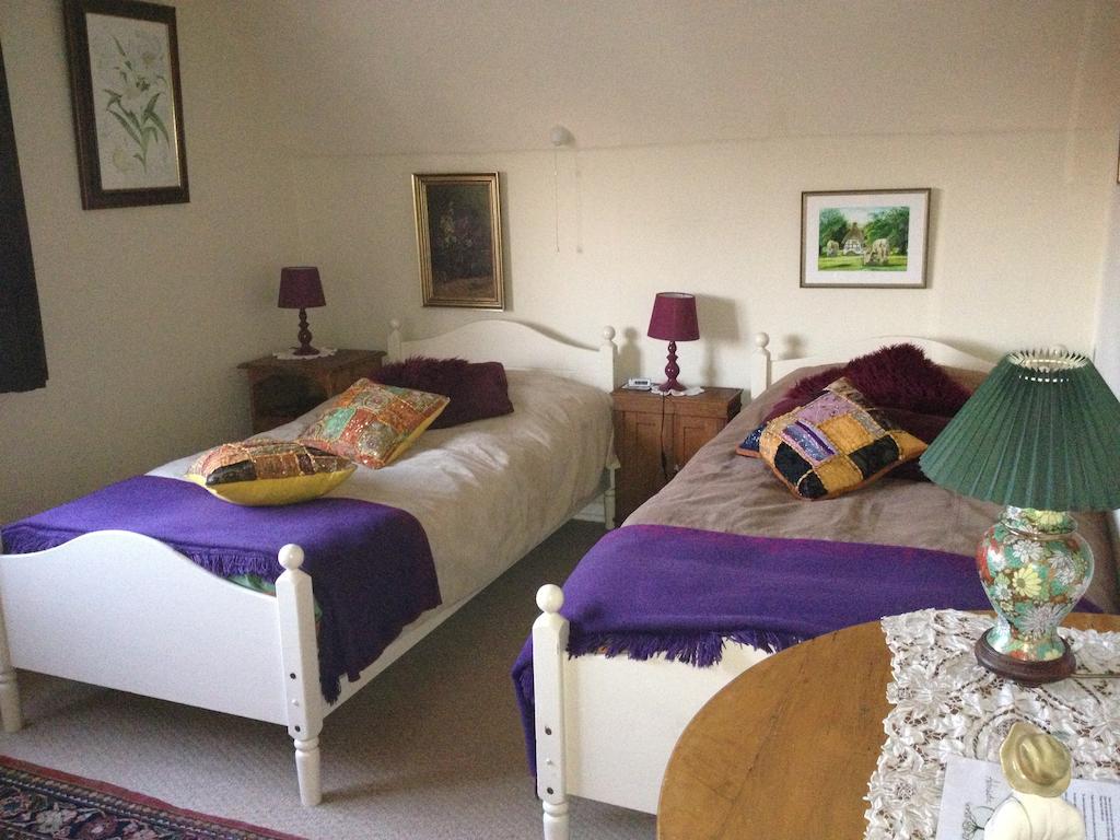 Avebury Life Bed and Breakfast Δωμάτιο φωτογραφία